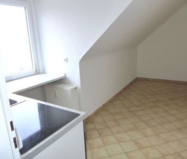 2-Zimmer-Dachgeschosswohnung - Photo 1