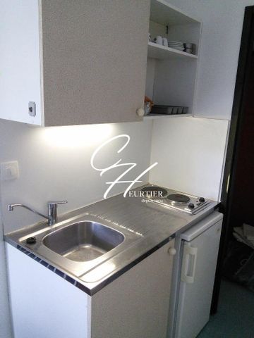 GRENOBLE -9 RUE ALFRED DE MUSSSET -STUDIO MEUBLE - Photo 5