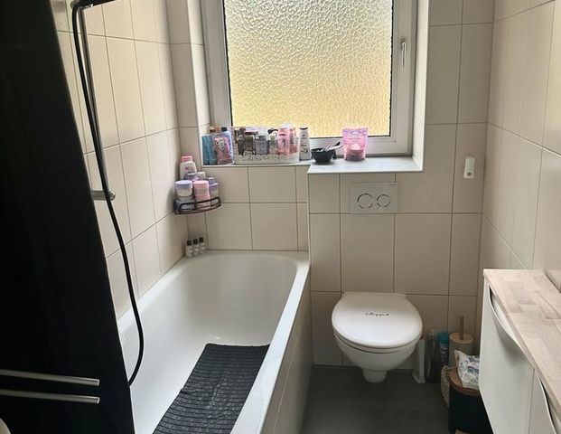 ♡︎ 3 Zi. Whg Balkon Tageslichtbad EBK in Wolfsburg zum 1.12.25 ♡︎ - Photo 1