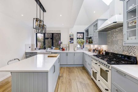 4 bedroom bungalow to rent - Photo 5