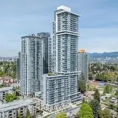 Stunning Corner Two Bedroom Home with View in Central Surrey Includes Parking - Photo 1