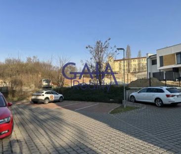 Hezký byt 1+kk v moderním domě v Kyjově - Photo 3