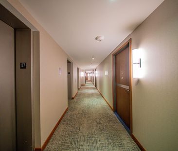 For Lease - 19 Bathurst Street Unit# 3709, Toronto, Ontario - Photo 2