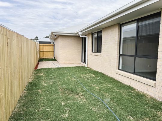 31 Whitewood Way, Cotswold Hills QLD 4350 - House For Rent | Domain - Photo 1