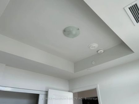 10 Meadowglen Place #1106 - Photo 5