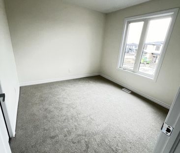 For Lease - 53 Chemin De Jargeau Road, Orleans - Convent Glen and A... - Photo 3