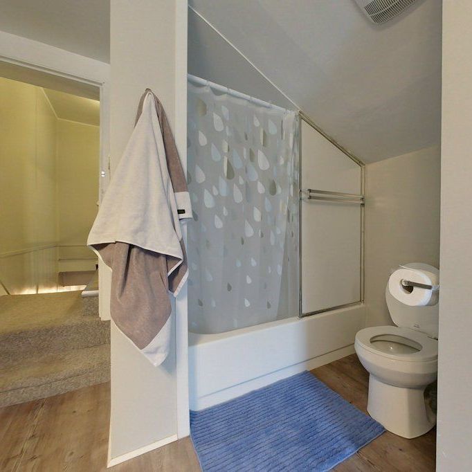 For Lease - 15 1/2 Forin Street, Belleville, Ontario - Photo 1