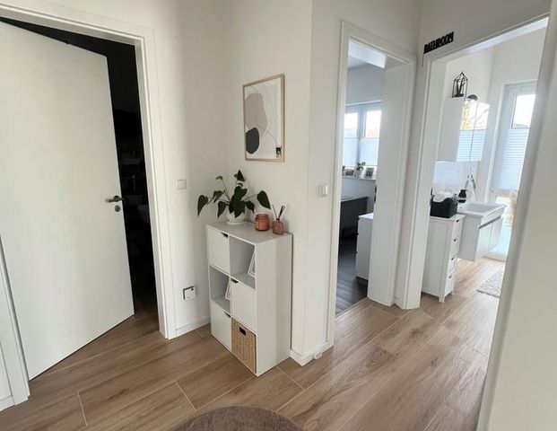 Schöne Neubauwohnung mit Balkon in Medebach - Photo 1