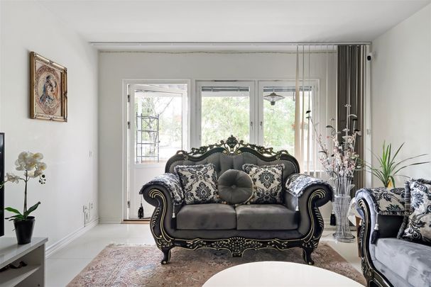 Takpannevägen, Vallentuna - Foto 1