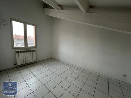 Location Appartement 3 pièces 66m² CARPENTRAS 84200 - Photo 3