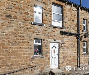 2 bedroom terraced house to rent - Photo 3