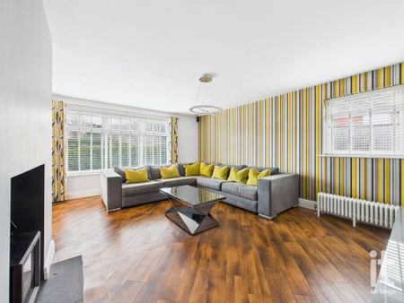 3 bedroom detached bungalow to rent - Photo 4