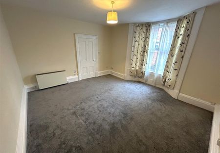 Flat 16 Beechwood Court, Halesowen Road, Cradley Heath - Photo 4