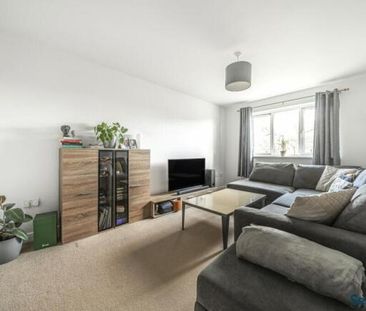 Woodlands Close, Guildford, GU1 - Photo 6