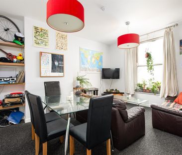 4 bed apartment to rent in Kings Parade Avenue, Bristol, BS8 - Photo 2