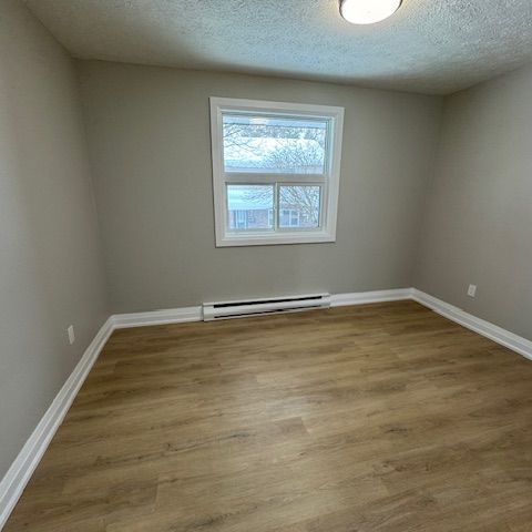 For Lease - 215 MCNAB Street Unit# 8, Brockton, Ontario - Photo 1