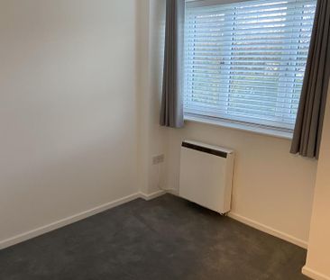 1 bedroom ground floor flat to rent - Photo 1