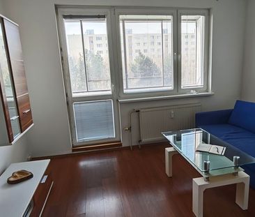 Zariadená garsónka s loggiou – Benadická ulica, Petržalka - Photo 4