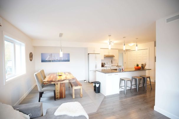 5 · 1er étage - Photo 1