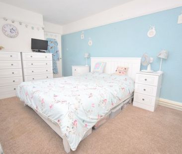 3 bed Semi-Detached House for Rent - Photo 5