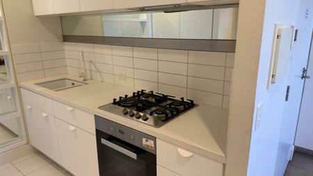 Unit 1712/500 Elizabeth St, Melbourne VIC 3000 - Apartment For Rent | Domain - Photo 5