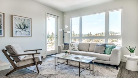 Crossing at Belmont - Photo 4