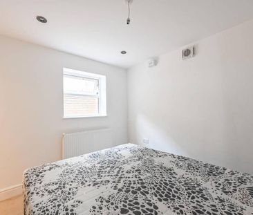 2 bedroom house to rent - Photo 3