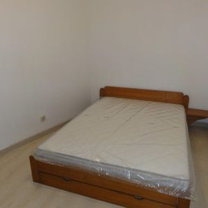 Location Appartement 2 pièces 35m² LE CREUSOT 71200 - Photo 2
