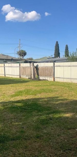 Charming Home in Prime Kingaroy Location - Photo 2