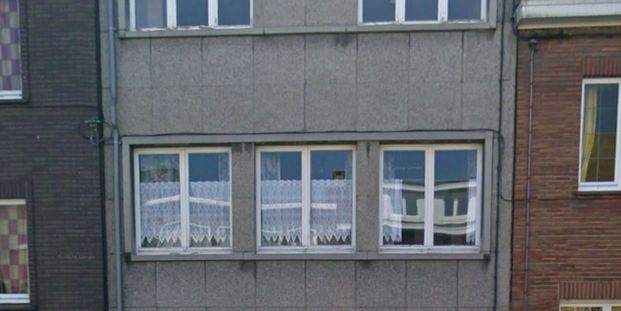 Appartement te huur in Montignies-sur-Sambre voor € 800 met 2 slaapkamers - Foto 1