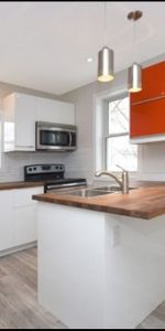 For Lease - 3411 Lake Shore Boulevard Unit# 4, Toronto, Ontario - Photo 3