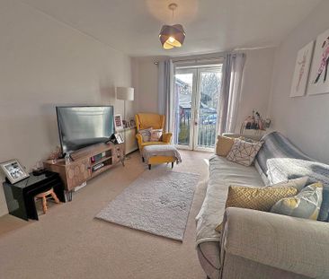 Sheard Court, Shaw - Photo 2