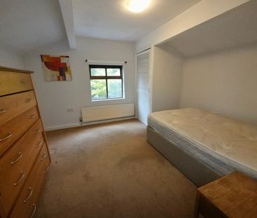 4 Bed Detached House, Ullet Rd, L17 - Photo 4