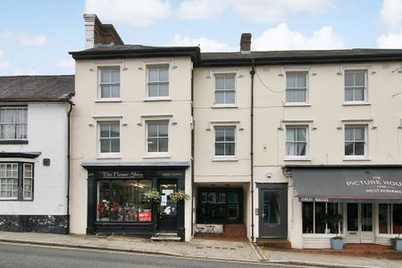 High Street, Uckfield, TN22 - Photo 4