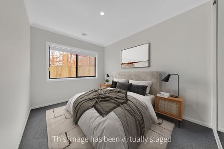 Spacious Family Home with Modern Comforts - Photo 4