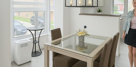 MAGNIFIQUE 5 1/2 - ENTIÈREMENT RÉNOVÉ - TRIPLEX - Photo 2