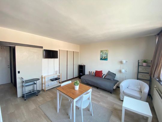Lumineux studio à 1200 Woluwe-Saint-Lambert  Loyer: 750 € - Foto 1