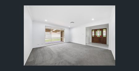 Large 5 Bedroom Family Home - Photo 4