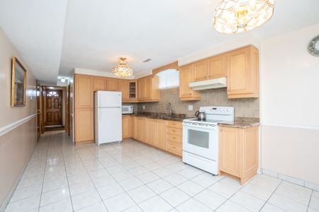 For Lease - 73 Hickorynut Drive Unit# Lower Level, Toronto, Ontario - Photo 4