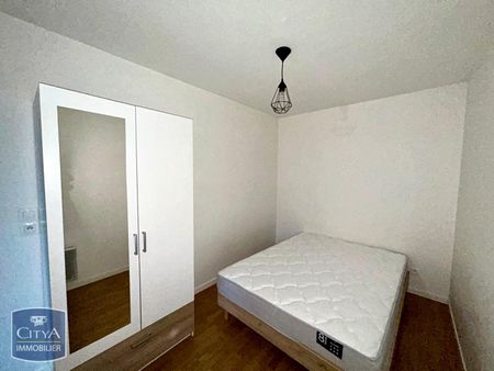 Location Appartement 1 pièce 34m² ST CYR L ECOLE 78210 - Photo 2