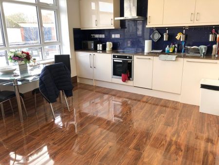 Studio to rent - Photo 3