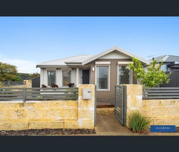 30 Monaghan Close, Baldivis, WA 6171 - Photo 4