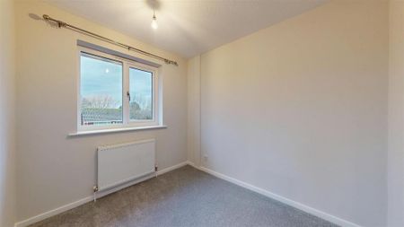 2 bedroom semi-detached house to rent - Photo 3