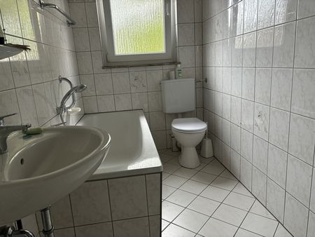 Renovierte 4-Zimmerwohnung mit Balkon im Leintor! - Foto 4