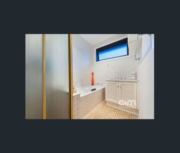 Lovely 2-Bedroom Unit - Photo 6