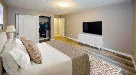 apartments at 1904 Paris Street - Photo 4