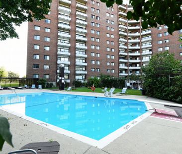 For Lease - 20 Chesterton Drive Unit# 1012, Cityview - Parkwoods Hi... - Photo 2