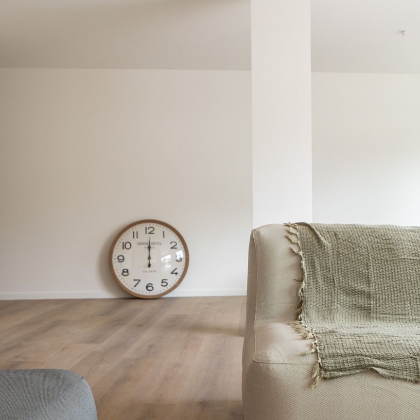 NIEUWBOUWAPPARTEMENT MET 2 SLAAPKAMERS EN TUIN - Photo 1