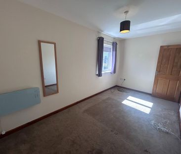 2 bedroom semi-detached house to rent - Photo 3