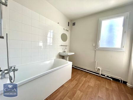 Location Appartement 3 pièces BOURGES 18000 - Photo 5